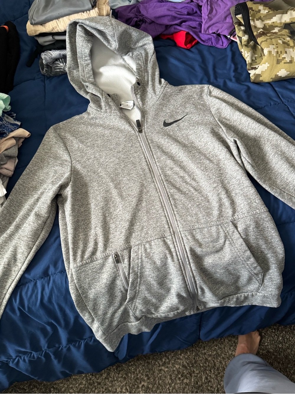Nike Light Gray Full-Zip Hooded Sweatshirt